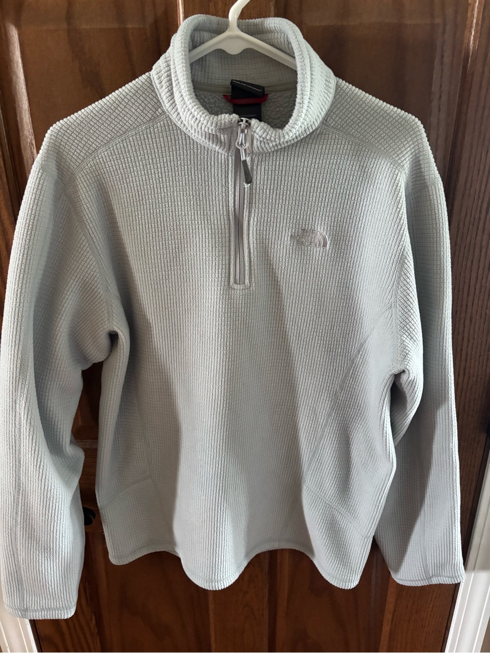 The North Face Men’s Light Gray Half-Zip Pullover Sweater